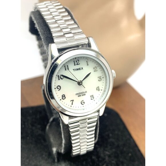 Timex Women's Watch TW2W14300 Indiglo Quartz Mother of Pearl Dial Expansion Band - Picture 13 of 14